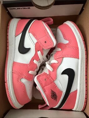 Kids Pink & White Nike Jordan 1 Mid